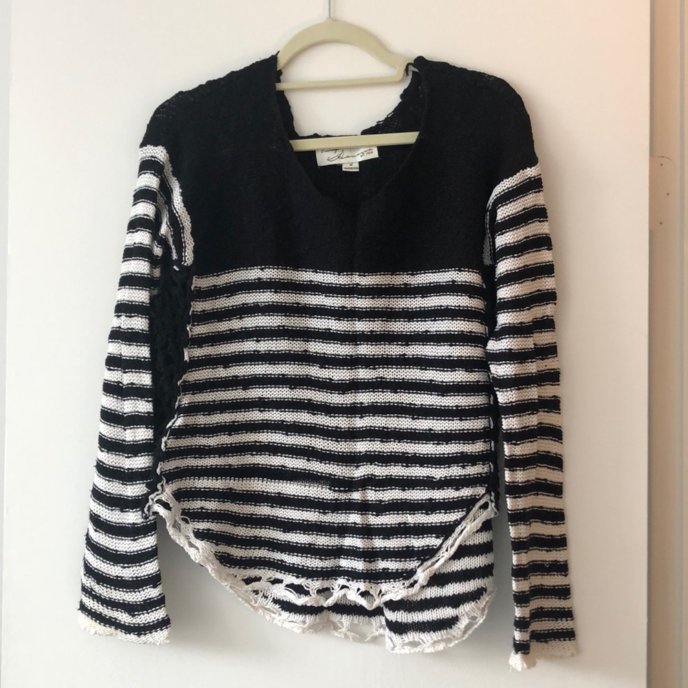 Long sleeve sweater